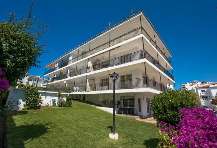 Aguamarina 12 Menyber * Nerja